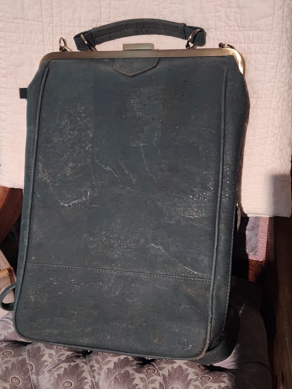 La Flore Paris Bobobark Emerald Cork Convertible Backpack